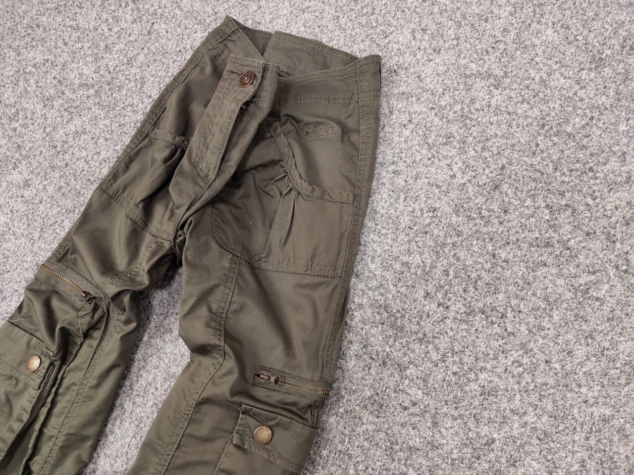 Japanese Brand Vintage 90's Japanese Baggy Multi Pocket Cargo pants Womens Size 28" / US 6 / IT 42 - 4 Thumbnail