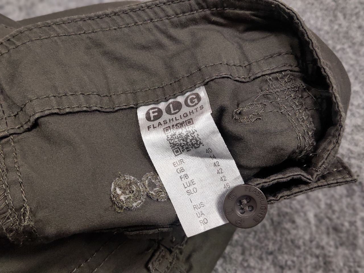 Japanese Brand Vintage 90's Japanese Baggy Multi Pocket Cargo pants Womens Size 28" / US 6 / IT 42 - 19 Thumbnail