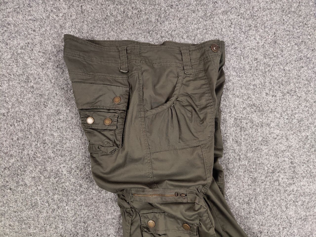 Japanese Brand Vintage 90's Japanese Baggy Multi Pocket Cargo pants Womens Size 28" / US 6 / IT 42 - 17 Thumbnail