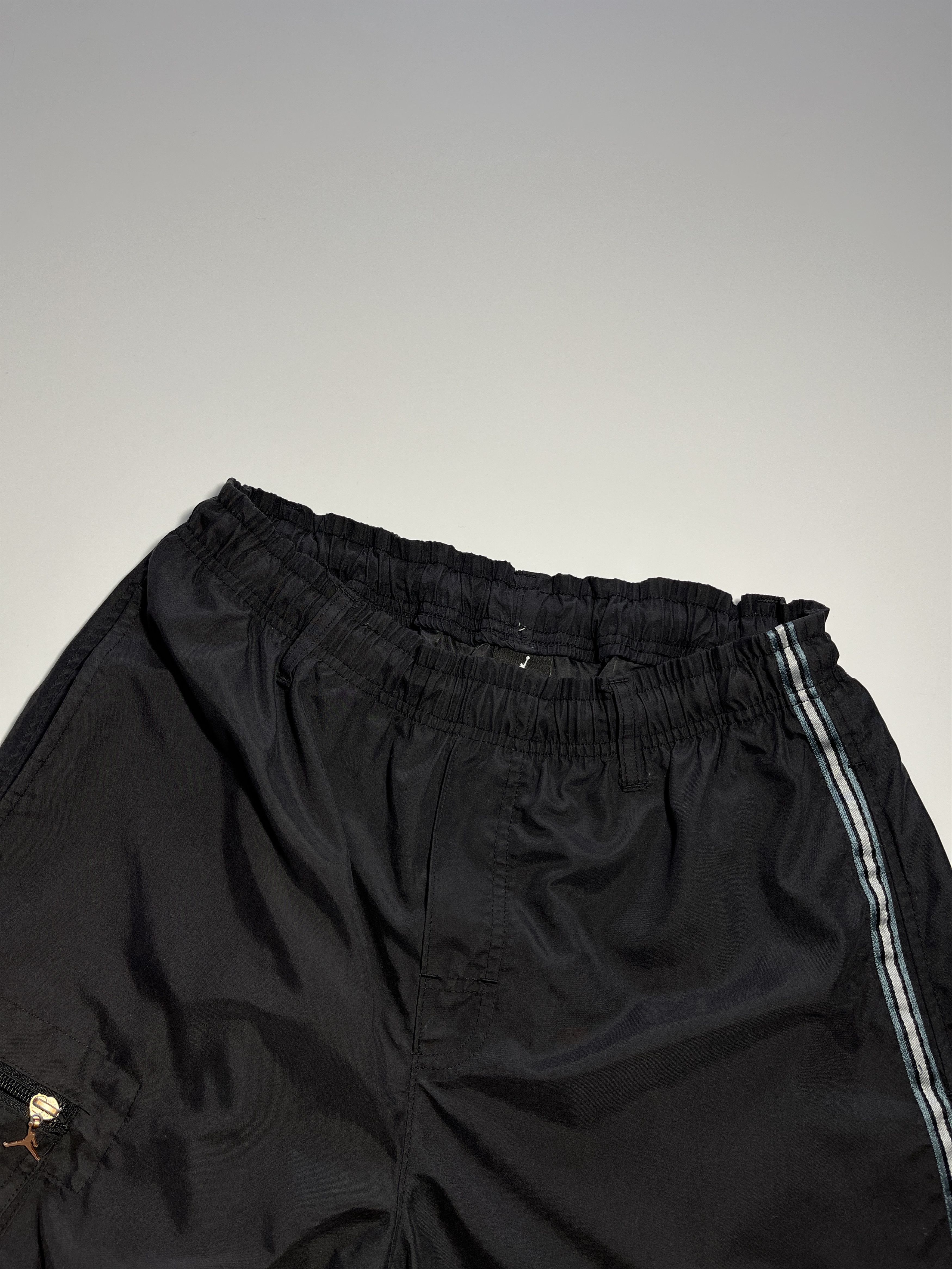 Jordan Brand × Nike × Vintage Vintage 90s Nike Air Jordan Cargo Pocket Baggy Track Pants Size US 34 / EU 50 - 7 Thumbnail