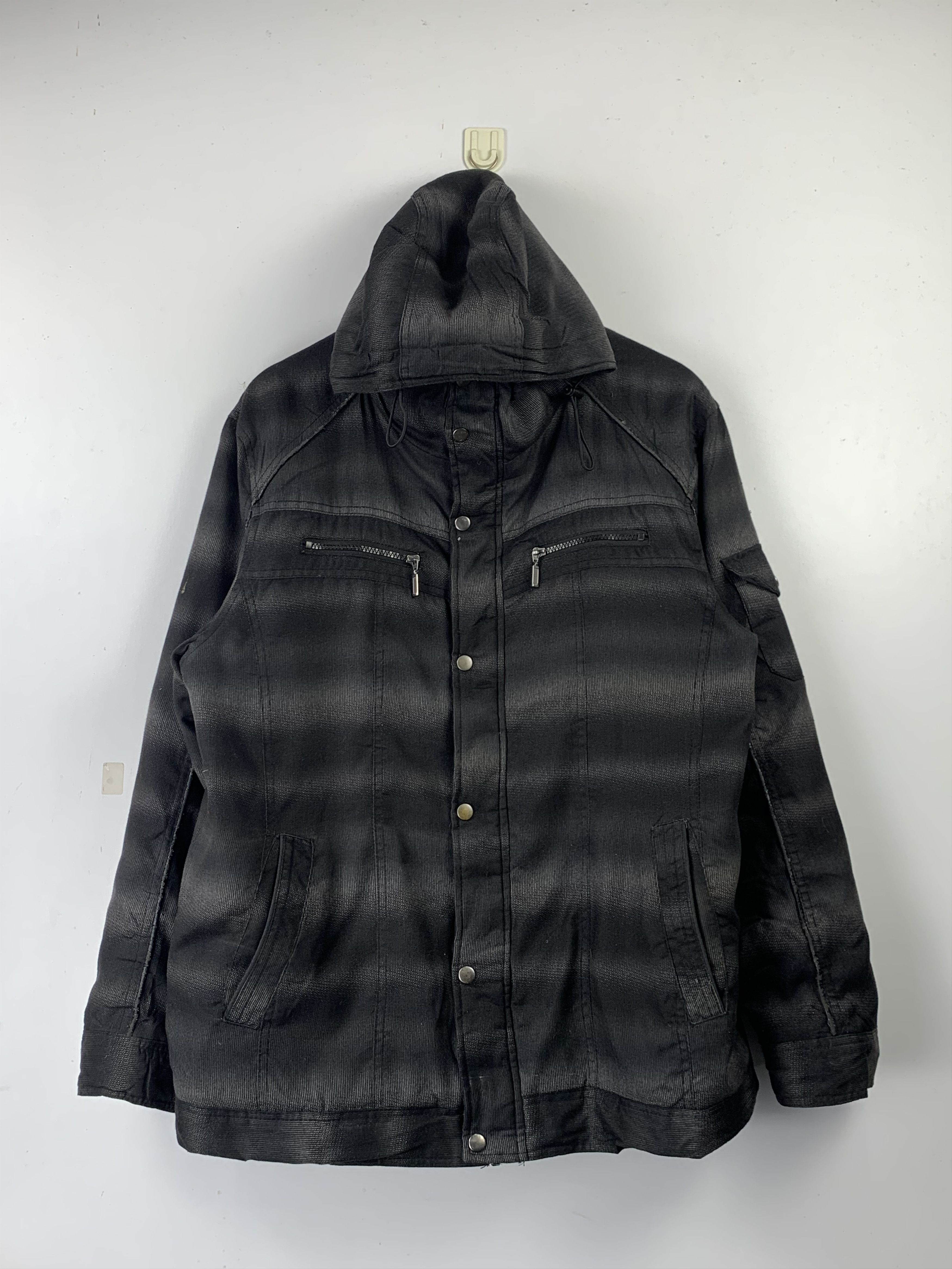 Vintage Japanese Brand Shadow Striped Puffer Jacket J1498