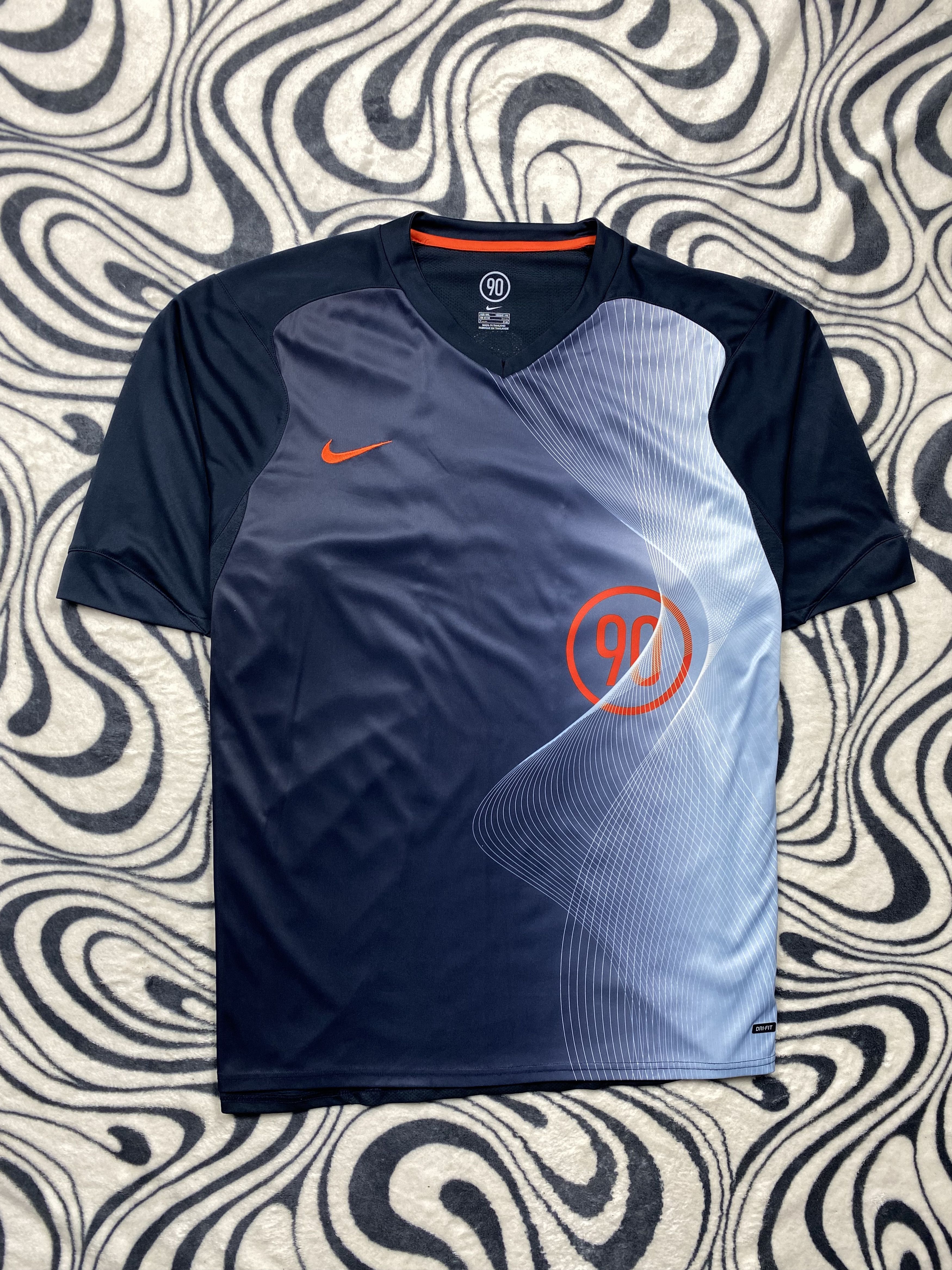 Nike Nike Dri Fit Mens T-Shirt Tee Y2K Drill Size US XL / EU 56 / 4 - 1 Thumbnail