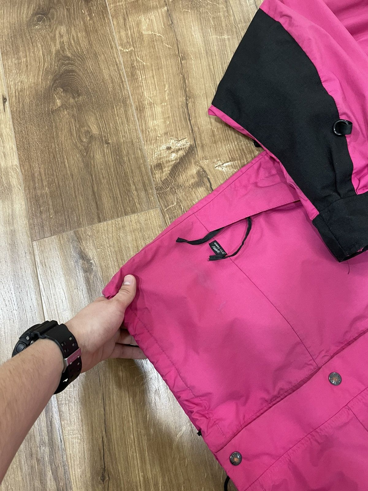 The North Face Vintage The North Face 90’s Gore-Tex Fabric Mountain Jacket Size US L / EU 52-54 / 3 - 5 Thumbnail