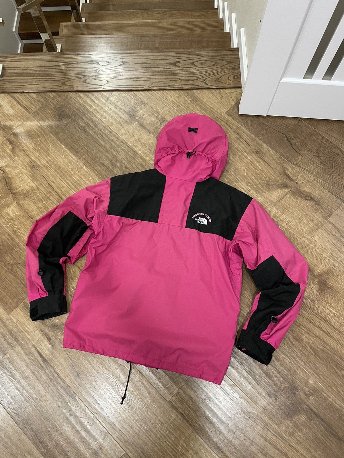 The North Face Vintage The North Face 90’s Gore-Tex Fabric Mountain Jacket Size US L / EU 52-54 / 3 - 16 Thumbnail