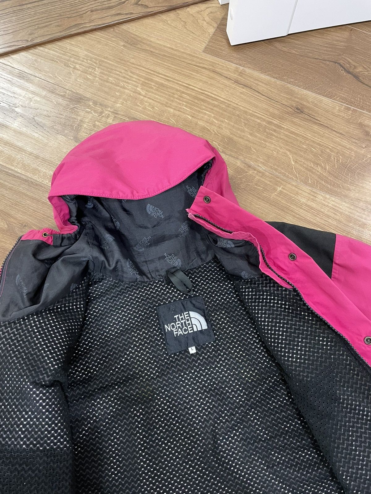 The North Face Vintage The North Face 90’s Gore-Tex Fabric Mountain Jacket Size US L / EU 52-54 / 3 - 12 Thumbnail