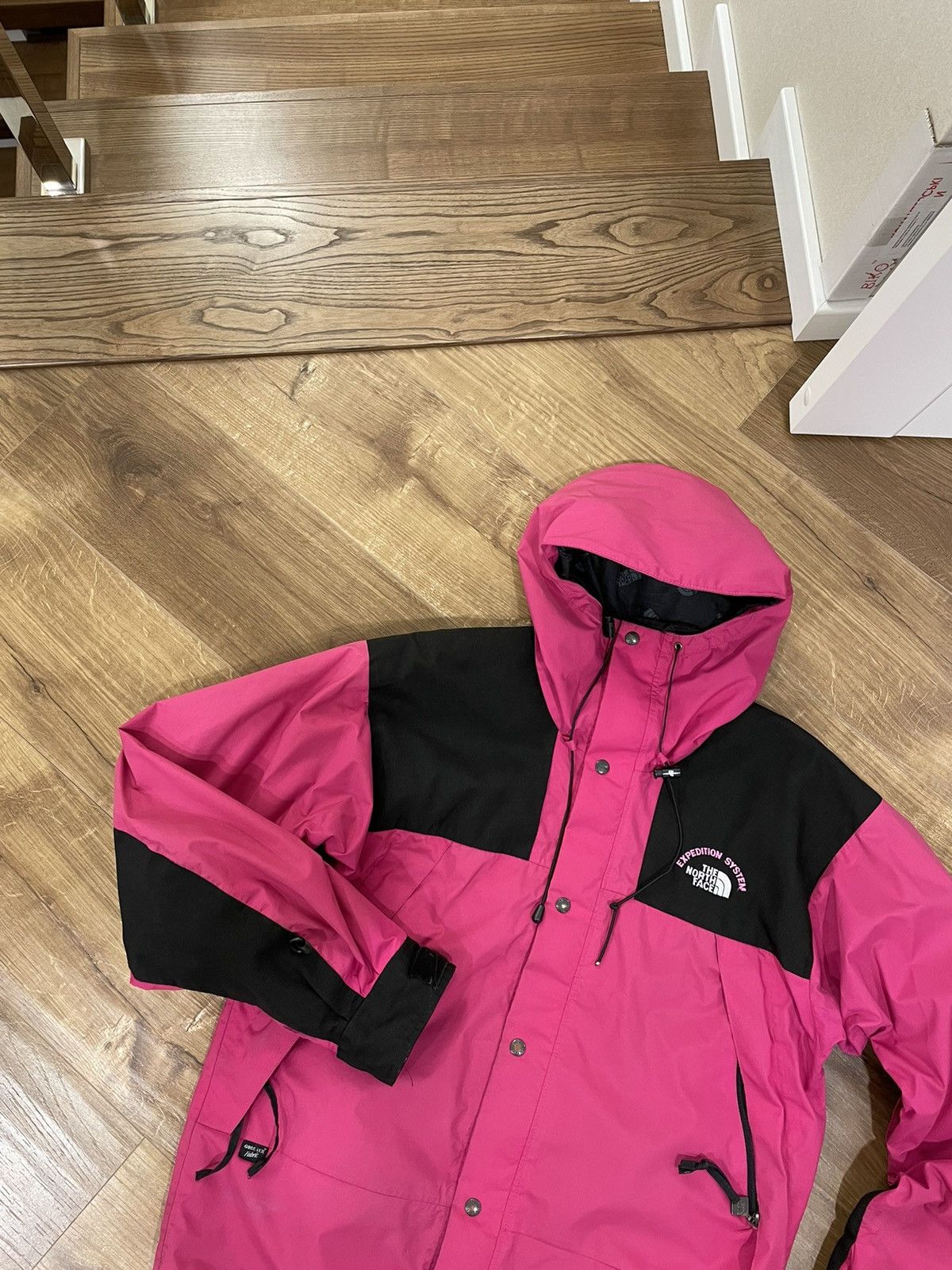 The North Face Vintage The North Face 90’s Gore-Tex Fabric Mountain Jacket Size US L / EU 52-54 / 3 - 3 Thumbnail