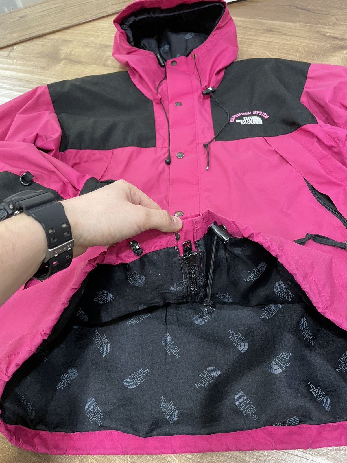 The North Face Vintage The North Face 90’s Gore-Tex Fabric Mountain Jacket Size US L / EU 52-54 / 3 - 9 Thumbnail