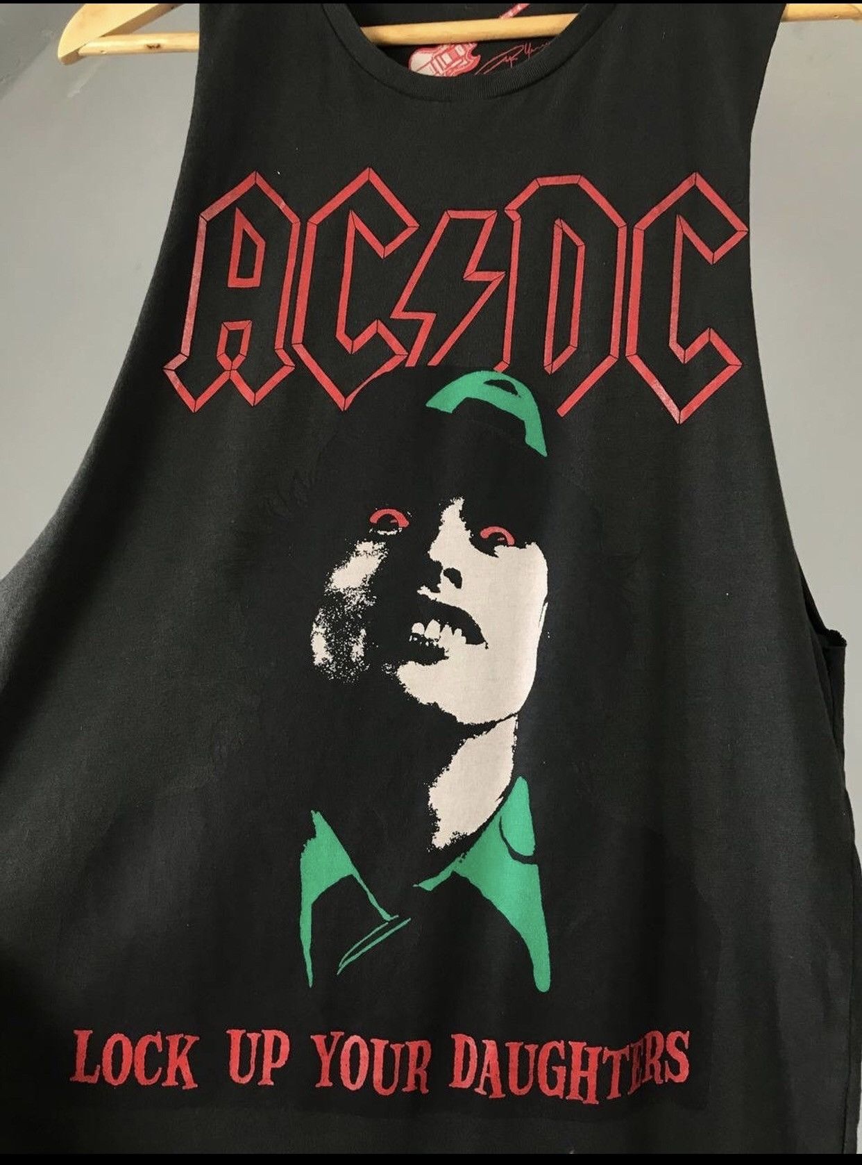 Band Tees AC/DC vintage rock band tee Size US S / EU 44-46 / 1 - 3 Thumbnail