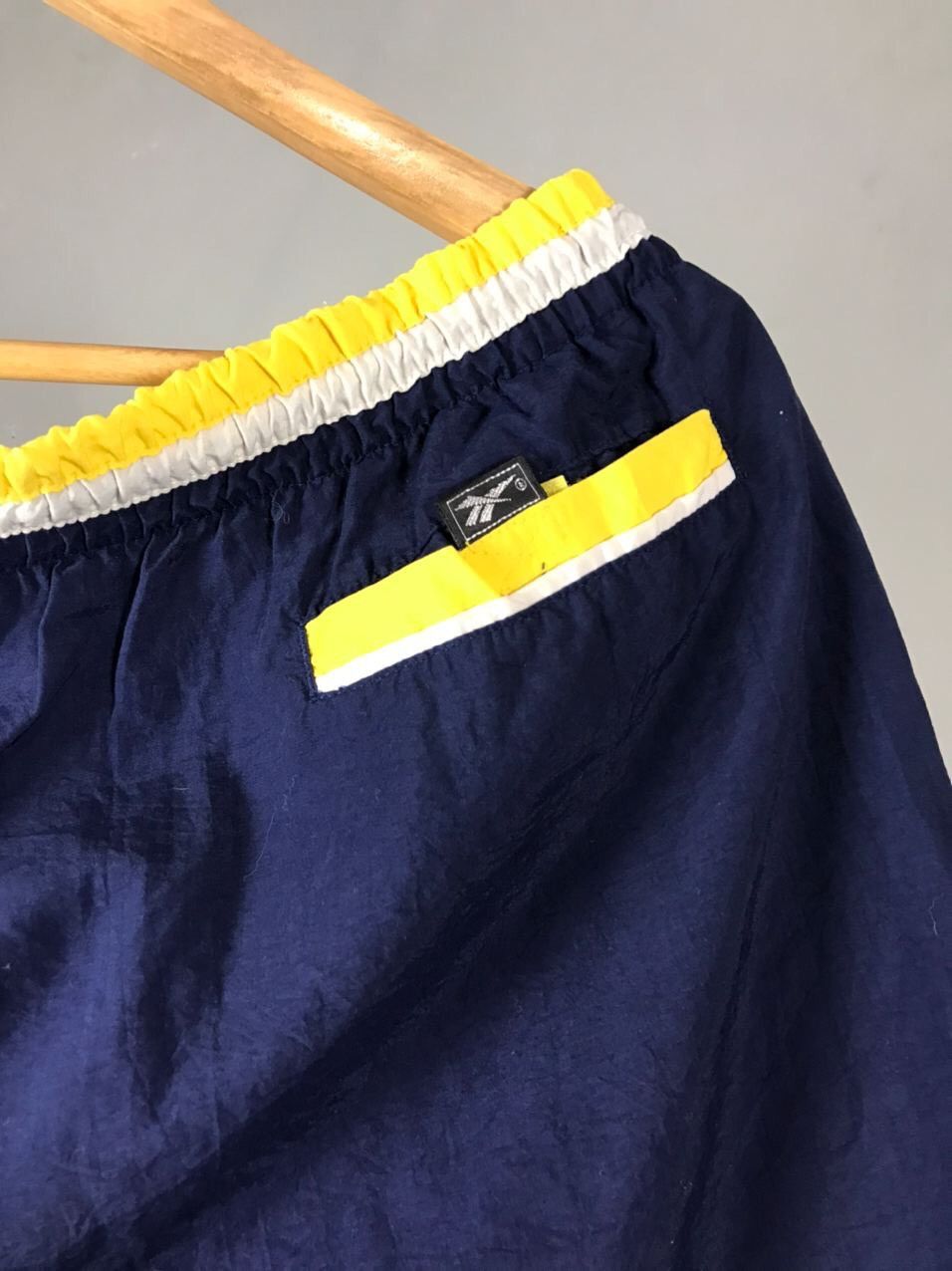 Reebok Vintage Reebok Nylon Short Size US 34 / EU 50 - 9 Thumbnail