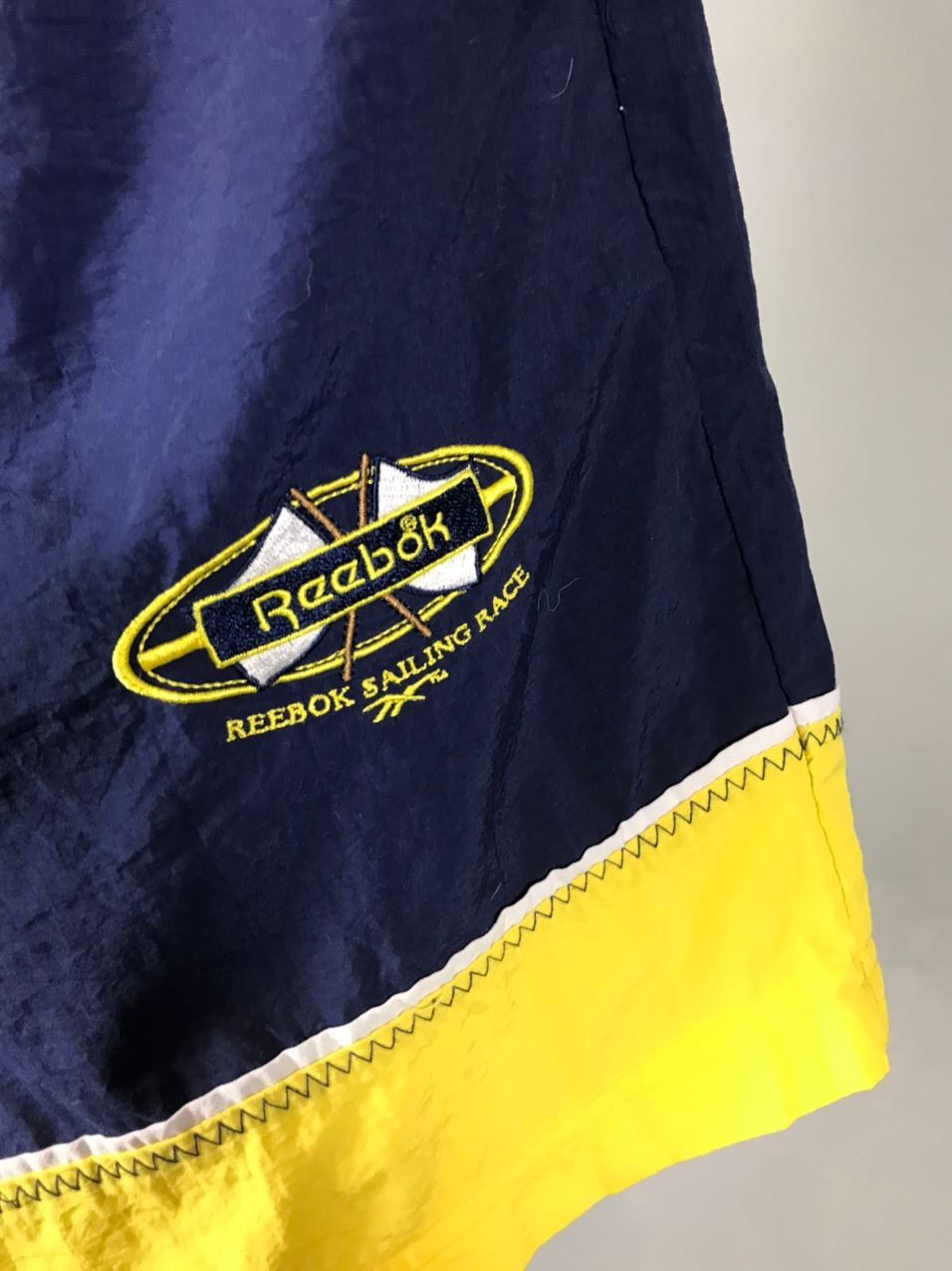 Reebok Vintage Reebok Nylon Short Size US 34 / EU 50 - 3 Thumbnail