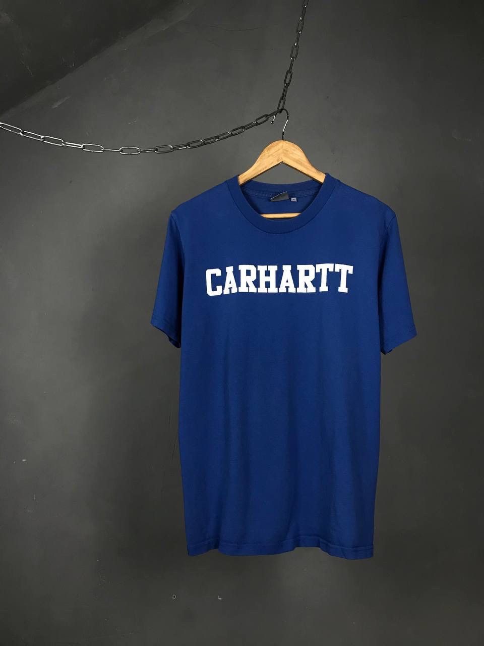 Carhartt Carhartt vintage streetwear center logo college tee Size US M / EU 48-50 / 2 - 1 Thumbnail
