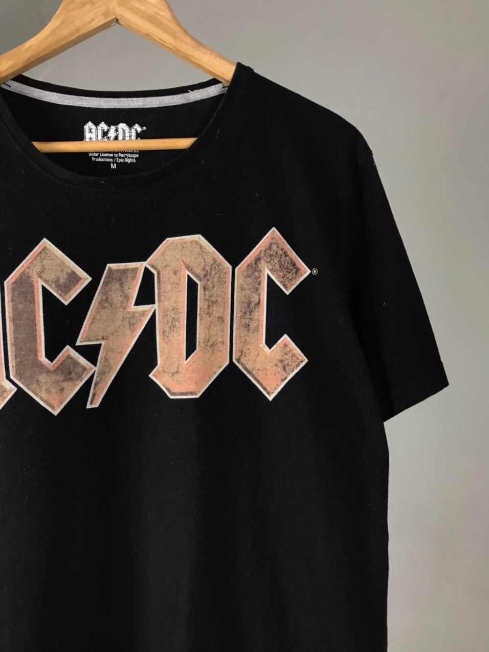 Band Tees AC/DC Vintage Band Tee Size US M / EU 48-50 / 2 - 2 Thumbnail