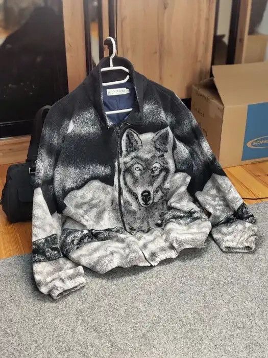 Japanese Brand Vintage 90's Fleece Zip Jacket Over Art Winter Wolf Hype Size US S / EU 44-46 / 1 - 9 Thumbnail