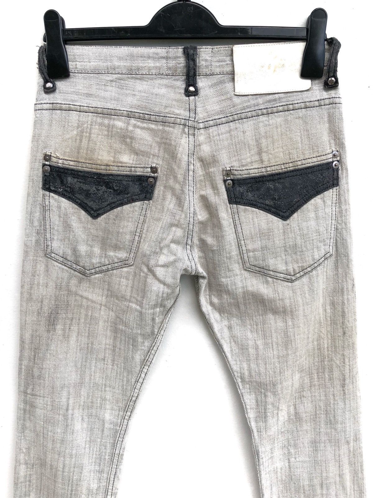 If Six Was Nine × Japanese Brand × Number (N)ine Japanese Brand Valentine Distressed Ripped Jeans Size US 28 / EU 44 - 16 Thumbnail