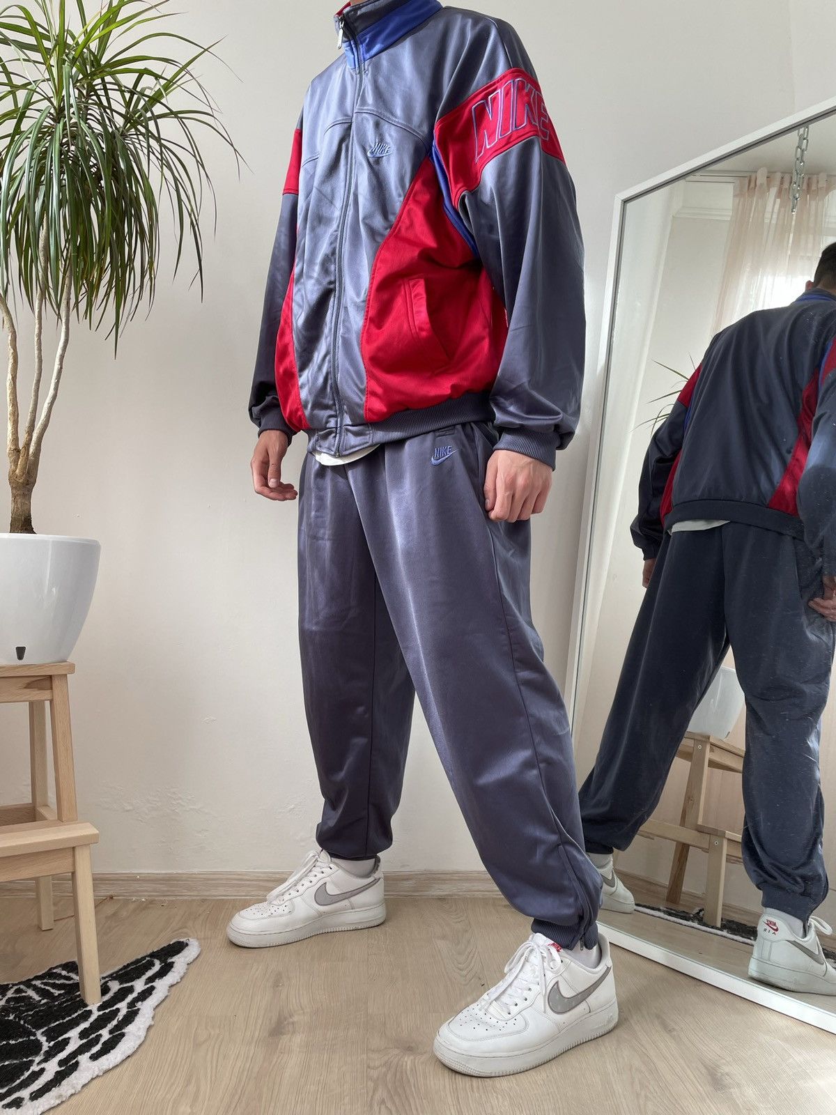 Nike zip up pants hotsell