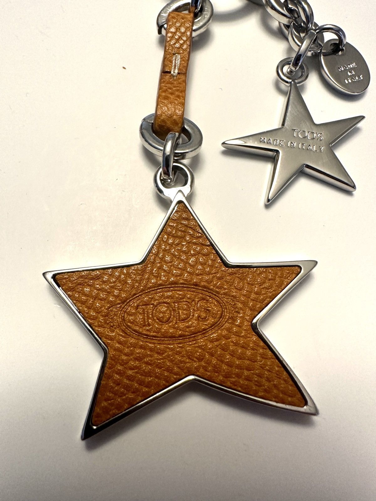 Tod's Tod’s Key Ring with Star’s ⭐️- NWT Retail $340 Size ONE SIZE - 3 Thumbnail