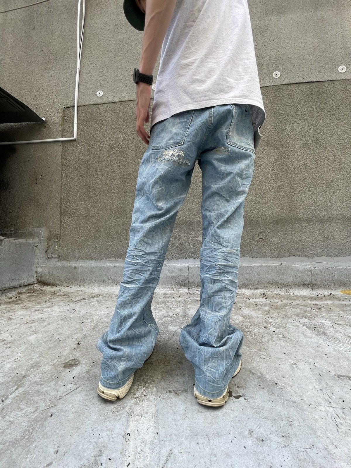 Japanese Brand × Jet Lag × Vintage BNWT Vintage Japanese Brand jet lag distressed jeans Size US 34 / EU 50 - 3 Thumbnail