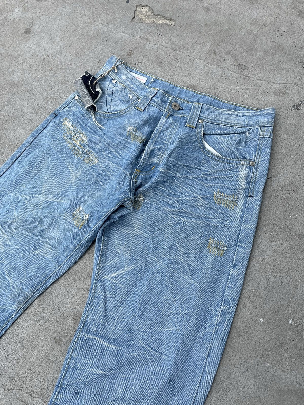 Japanese Brand × Jet Lag × Vintage BNWT Vintage Japanese Brand jet lag distressed jeans Size US 34 / EU 50 - 6 Thumbnail