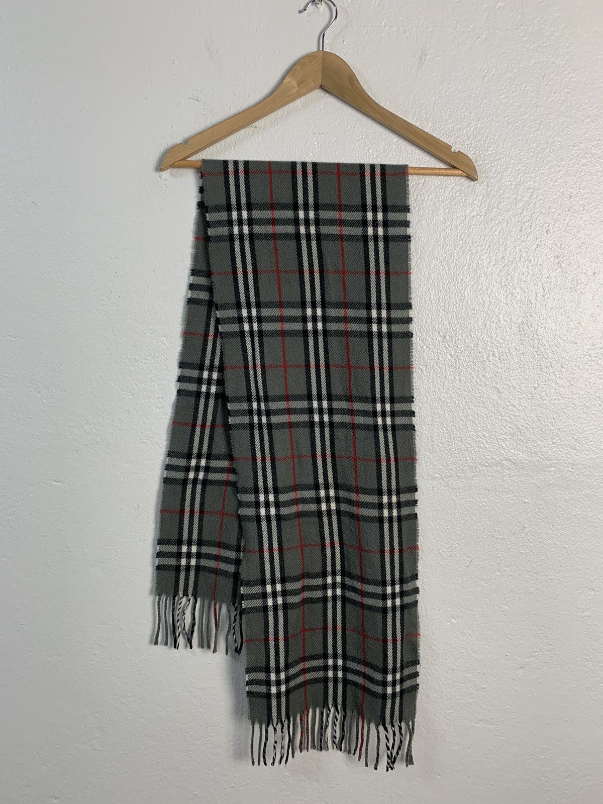 Burberry Vintage Burberrys Nova Check Lambswool Scarf Size ONE SIZE - 5 Thumbnail
