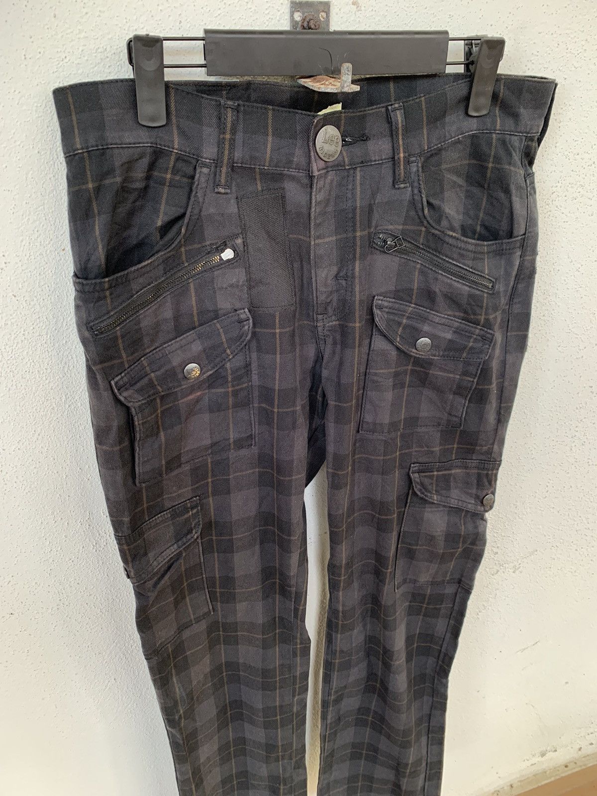 Japanese Brand × Lee × Vintage Vintage Lee Chekered Cargo Pant Back Buckle Size US 32 / EU 48 - 4 Thumbnail