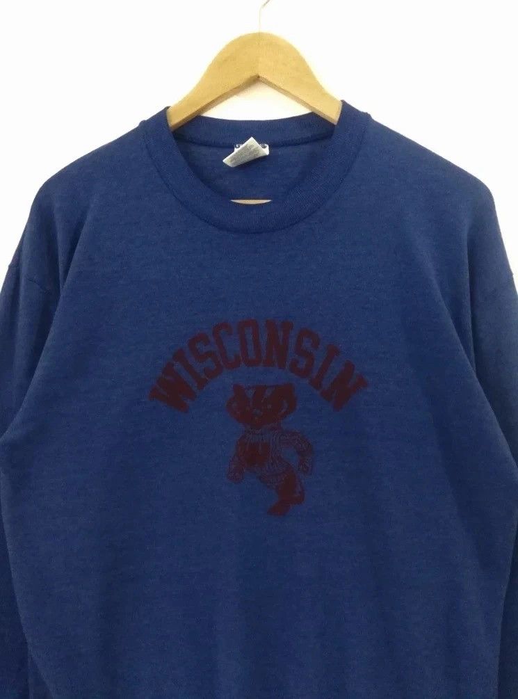 Vintage Vintage Sweatshirt University of Winconsin crewneck Size US M / EU 48-50 / 2 - 3 Thumbnail