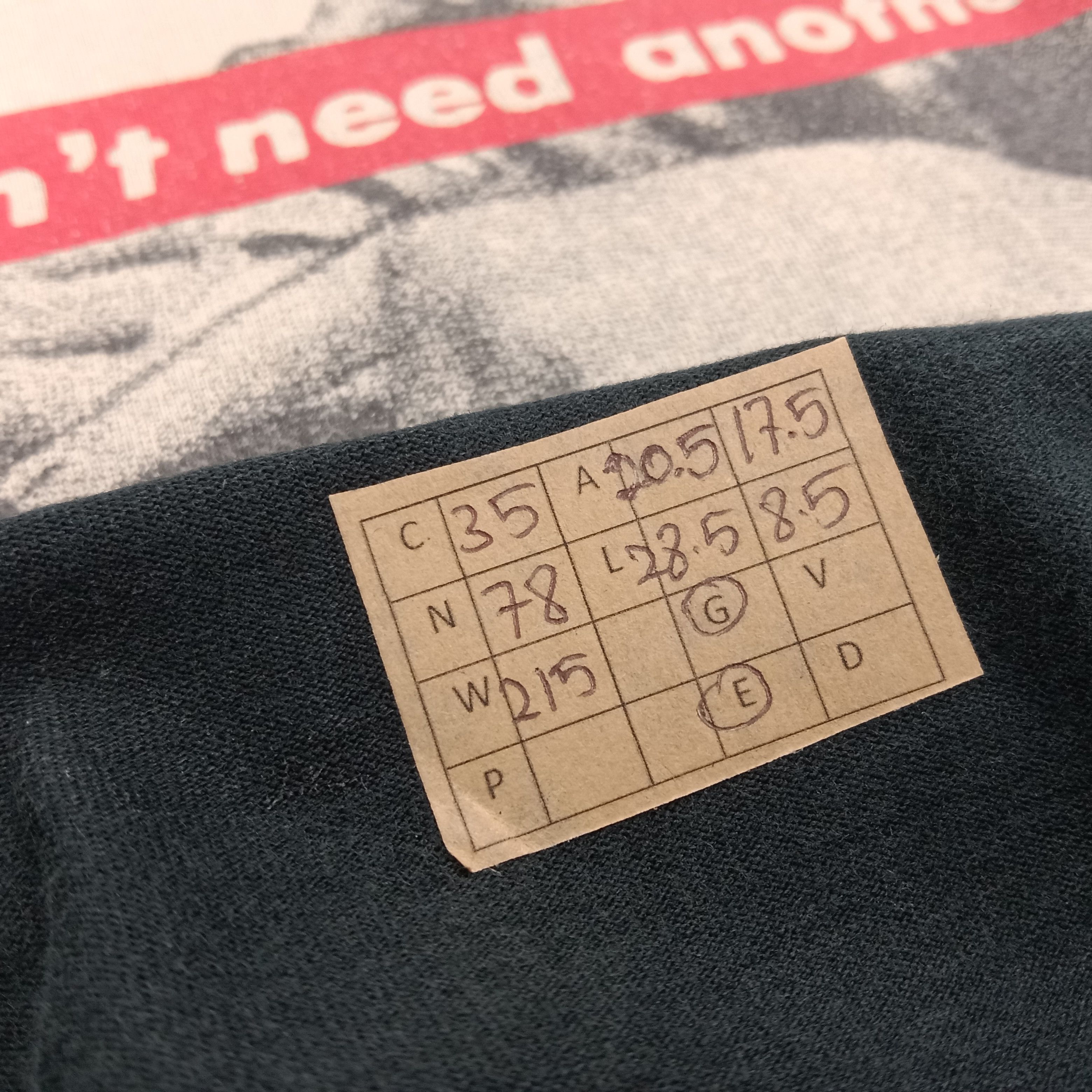 Barbara Kruger × Japanese Brand × Vintage Barbara Kruger Japanese Brand Art Style Tshirt Size US M / EU 48-50 / 2 - 8 Thumbnail