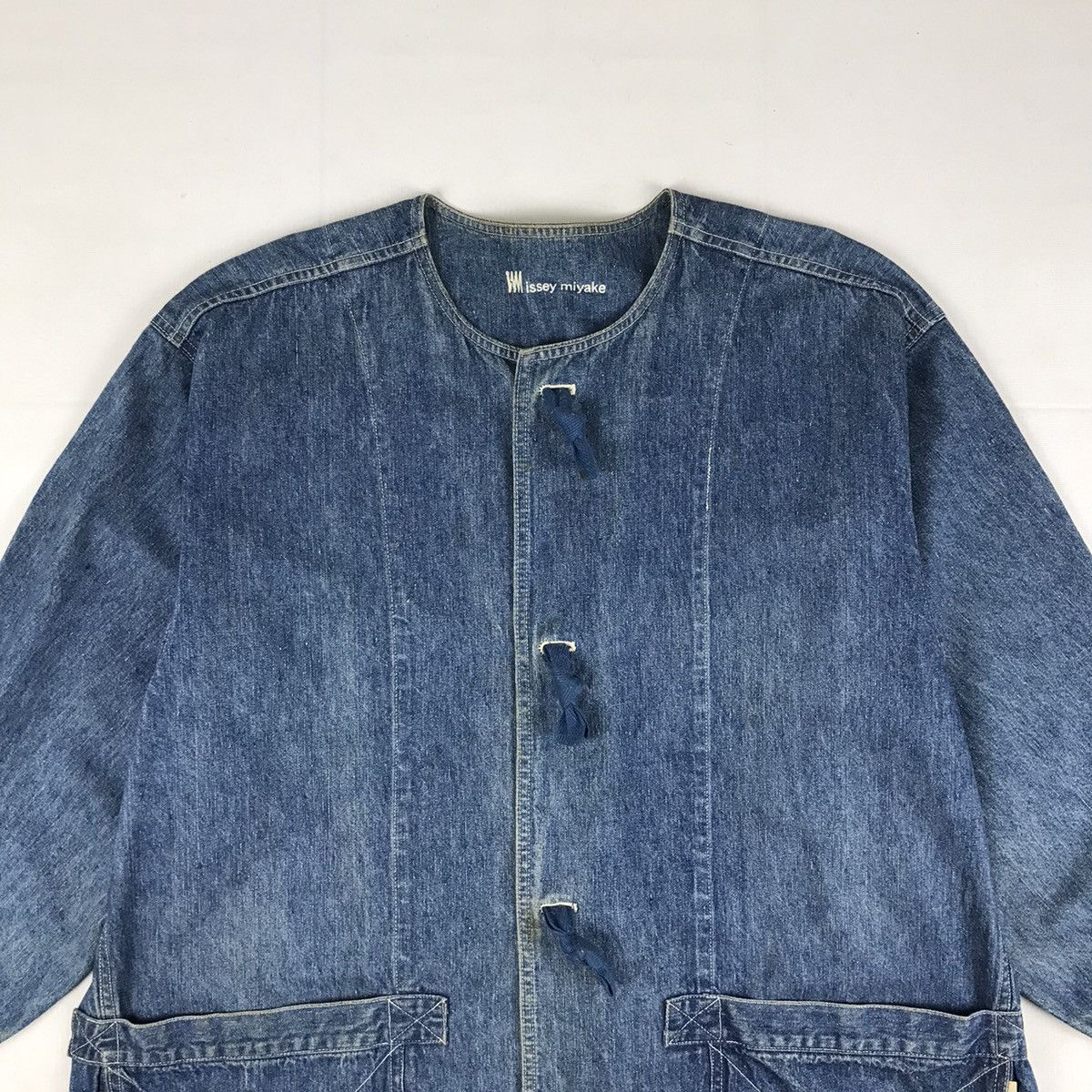 Issey Miyake Issey Miyake Oversized Denim Trench jacket Size US L / EU 52-54 / 3 - 3 Thumbnail
