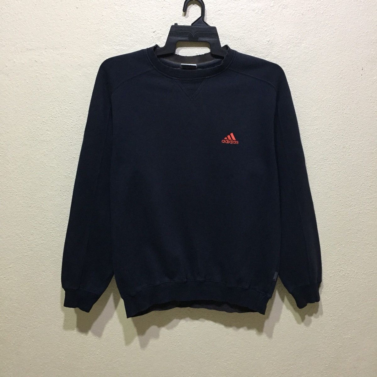 Adidas Adidas Sweatshirt Spellout Big Logo size L Size US L / EU 52-54 / 3 - 1 Thumbnail