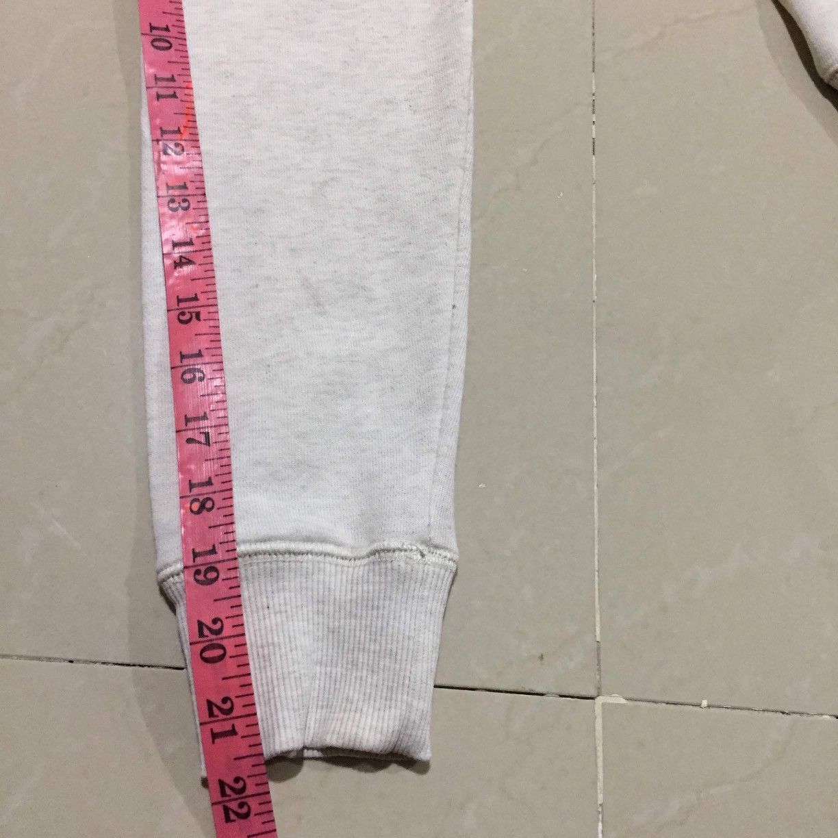 Japanese Brand BACK NUMBER Hoodie spellout FABULOUS VACATION size L fits M Size US M / EU 48-50 / 2 - 10 Thumbnail