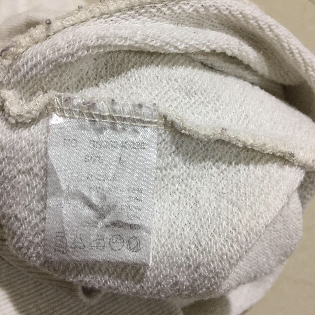 Japanese Brand BACK NUMBER Hoodie spellout FABULOUS VACATION size L fits M Size US M / EU 48-50 / 2 - 7 Thumbnail
