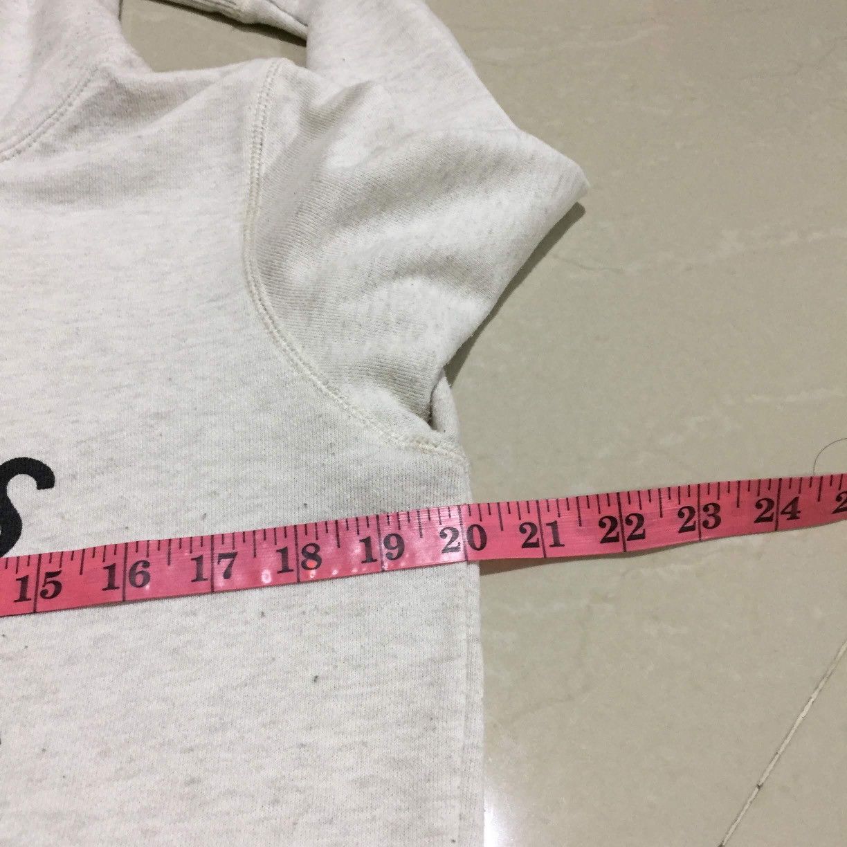 Japanese Brand BACK NUMBER Hoodie spellout FABULOUS VACATION size L fits M Size US M / EU 48-50 / 2 - 8 Thumbnail
