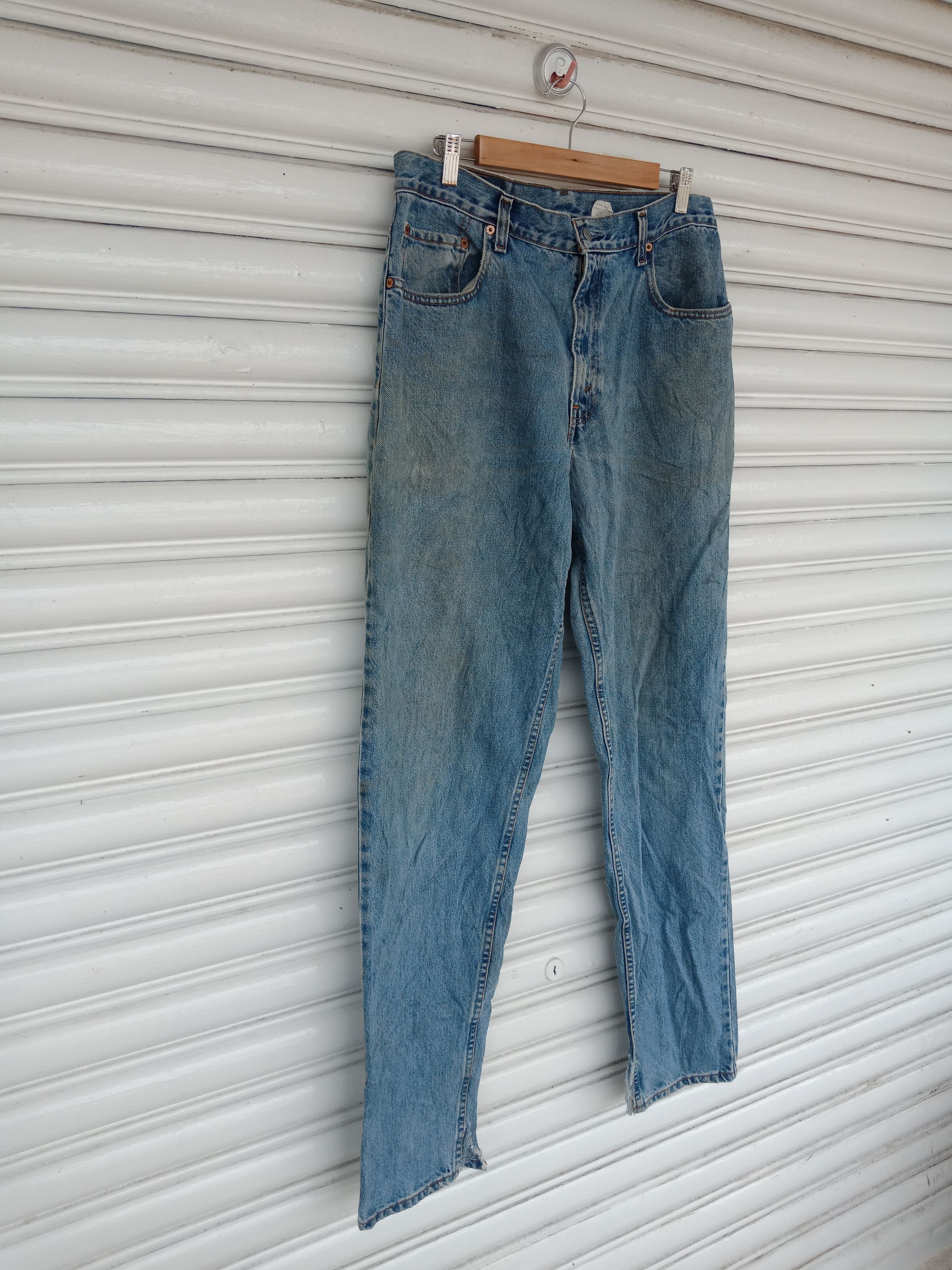 Levi's Levi's 560 Distressed Light Washed Loose Fit Tapered Legs Size US 34 / EU 50 - 4 Thumbnail