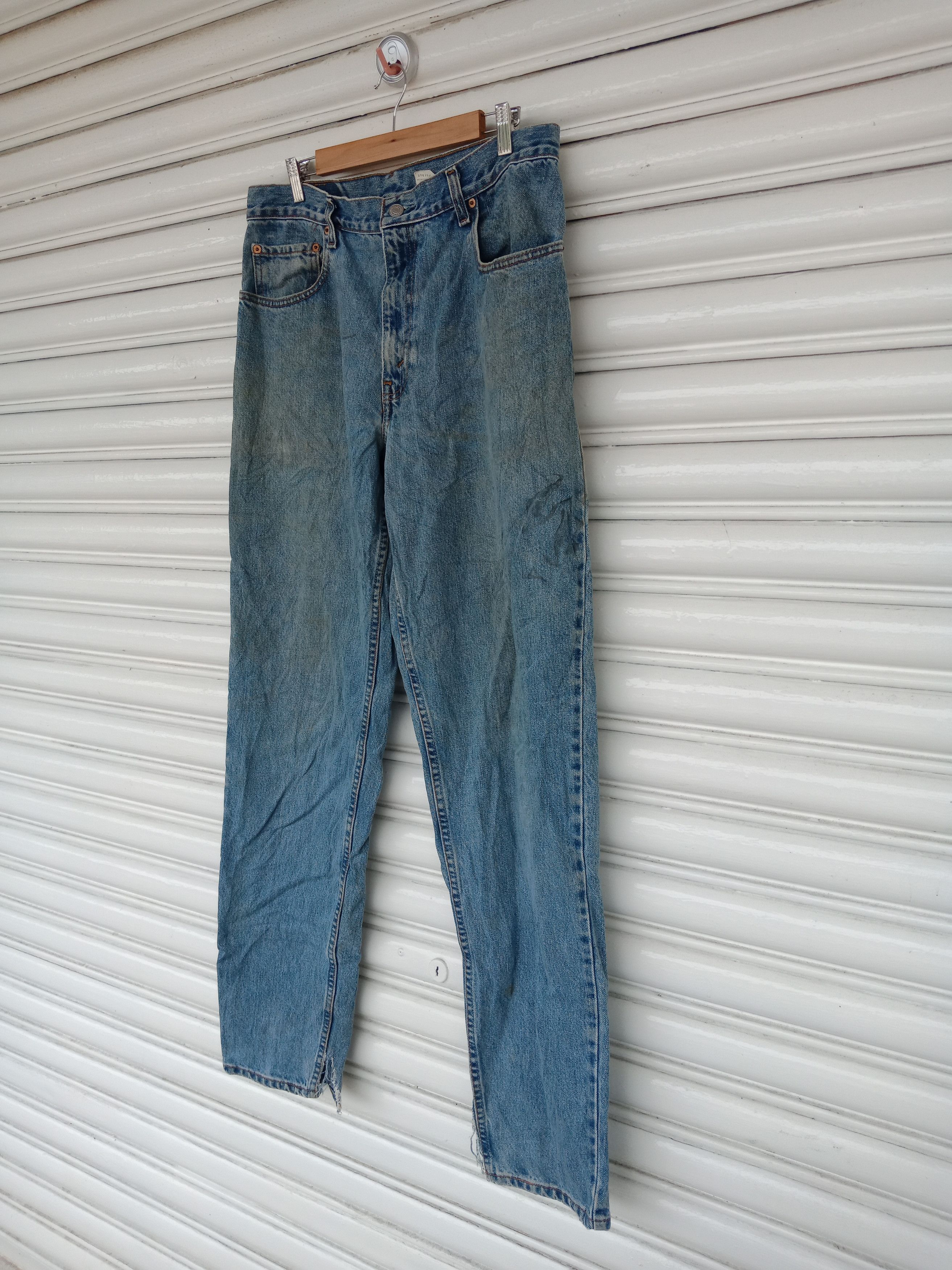 Levi's Levi's 560 Distressed Light Washed Loose Fit Tapered Legs Size US 34 / EU 50 - 3 Thumbnail