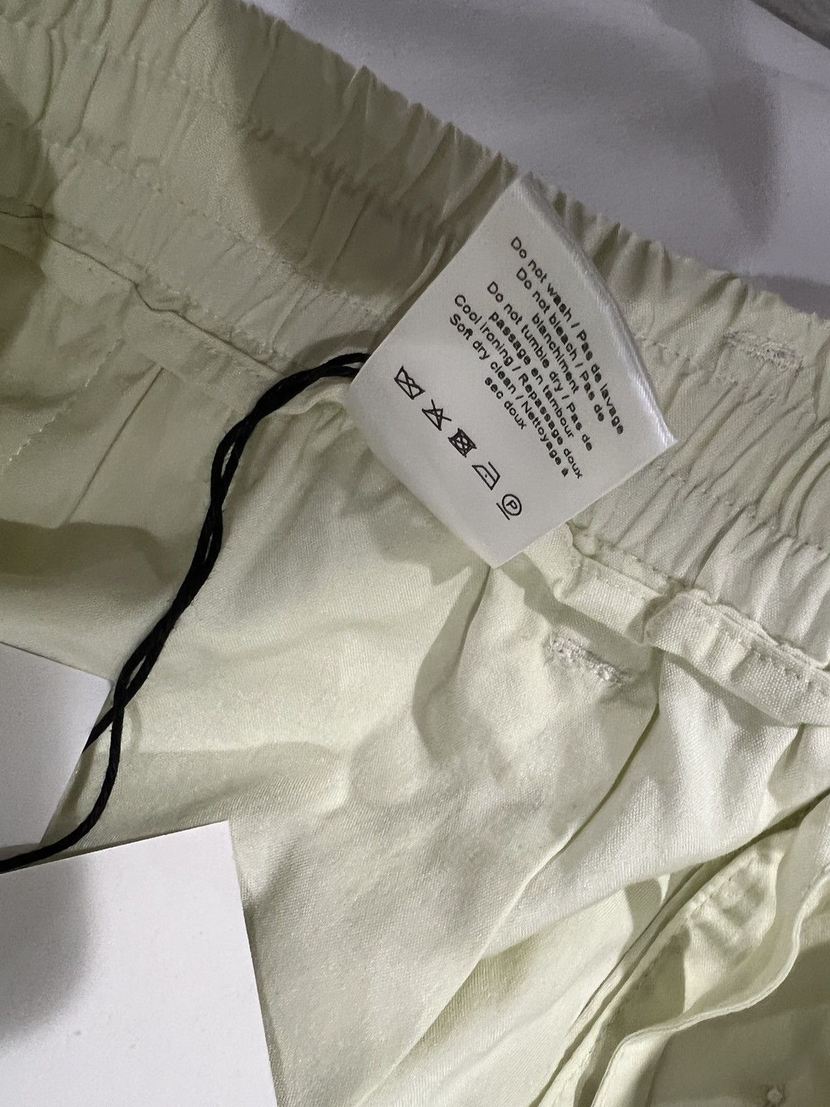 Lemaire Lemaire men’s elastic waist shorts. 50/34. $460 Size US 34 / EU 50 - 10 Thumbnail