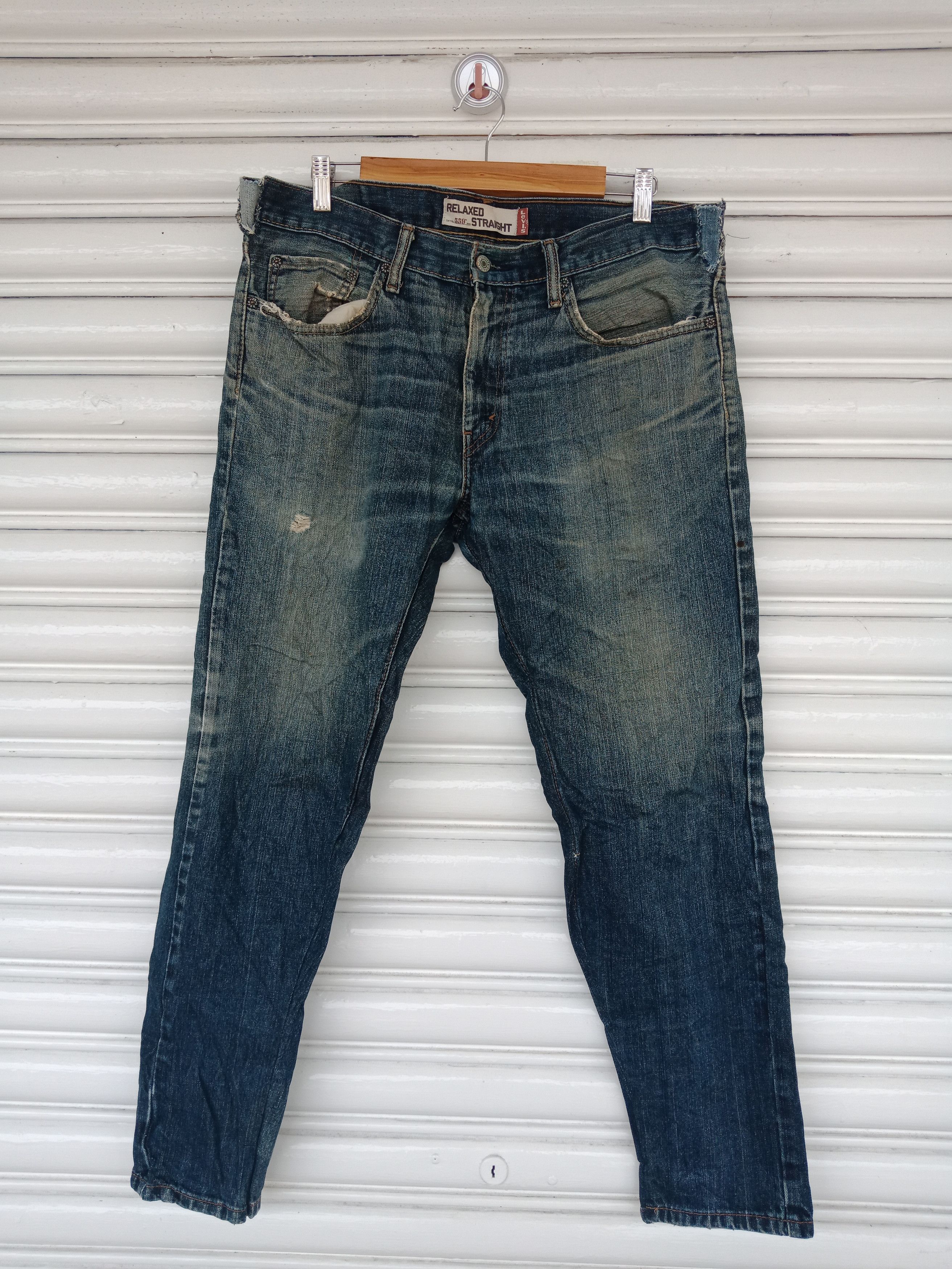 Levi's Levi's 559 Light Washed Relaxed Straight (37" X 29.5") Size US 37 - 1 Thumbnail