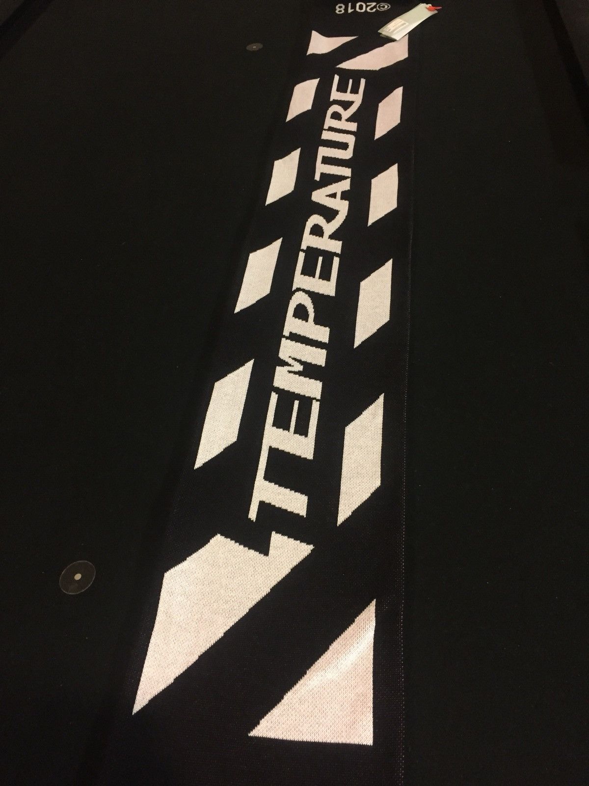 Factory Off-White Temperature Scarf