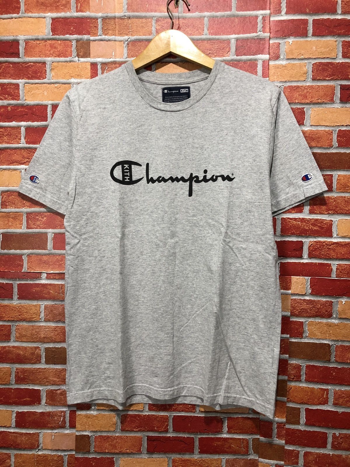Champion x kith crewneck sale
