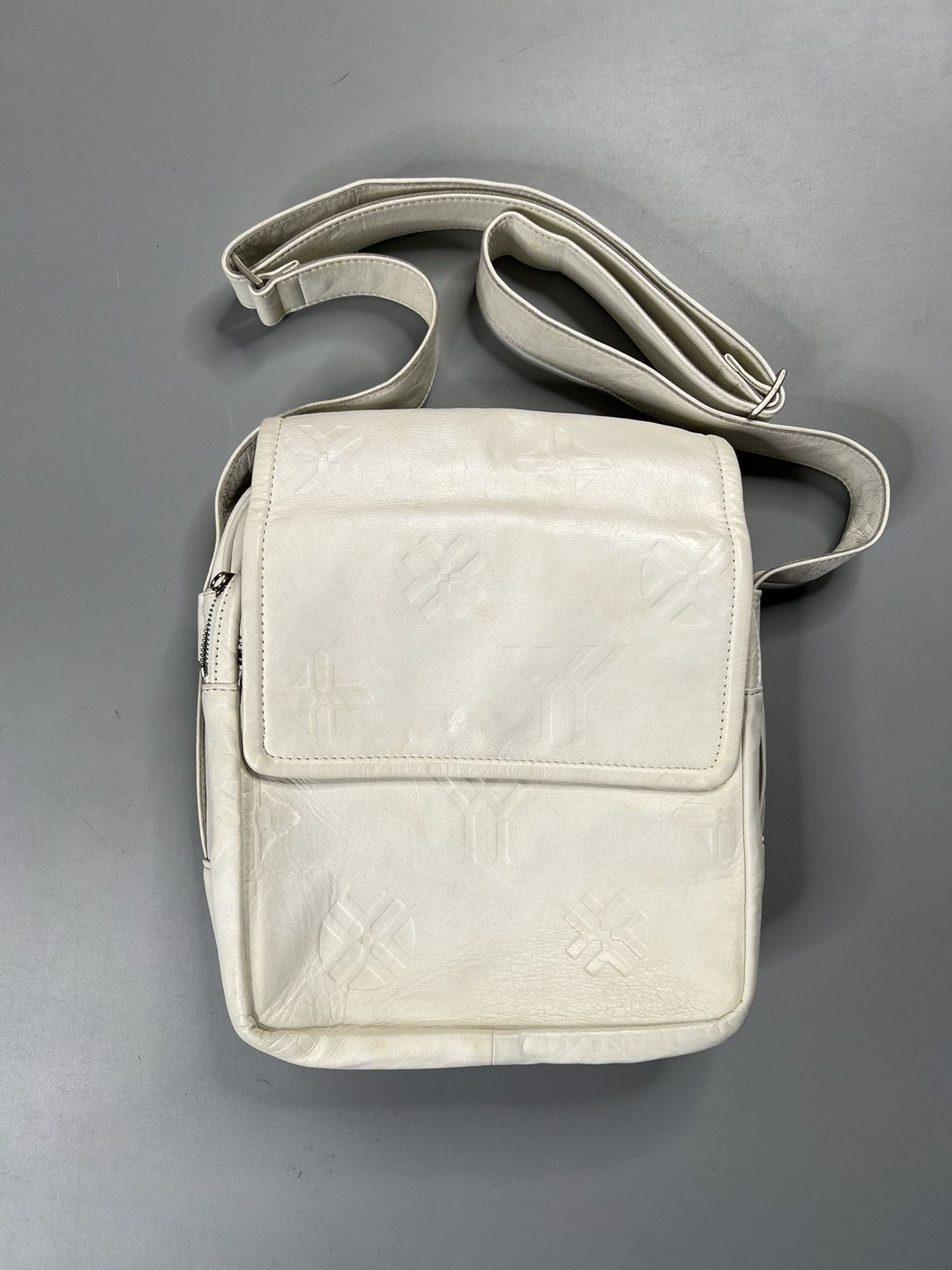 Y's × Yohji Yamamoto Yohji Yamamoto S/S13 Monogram leather Crossbody Bag Size ONE SIZE - 1 Thumbnail