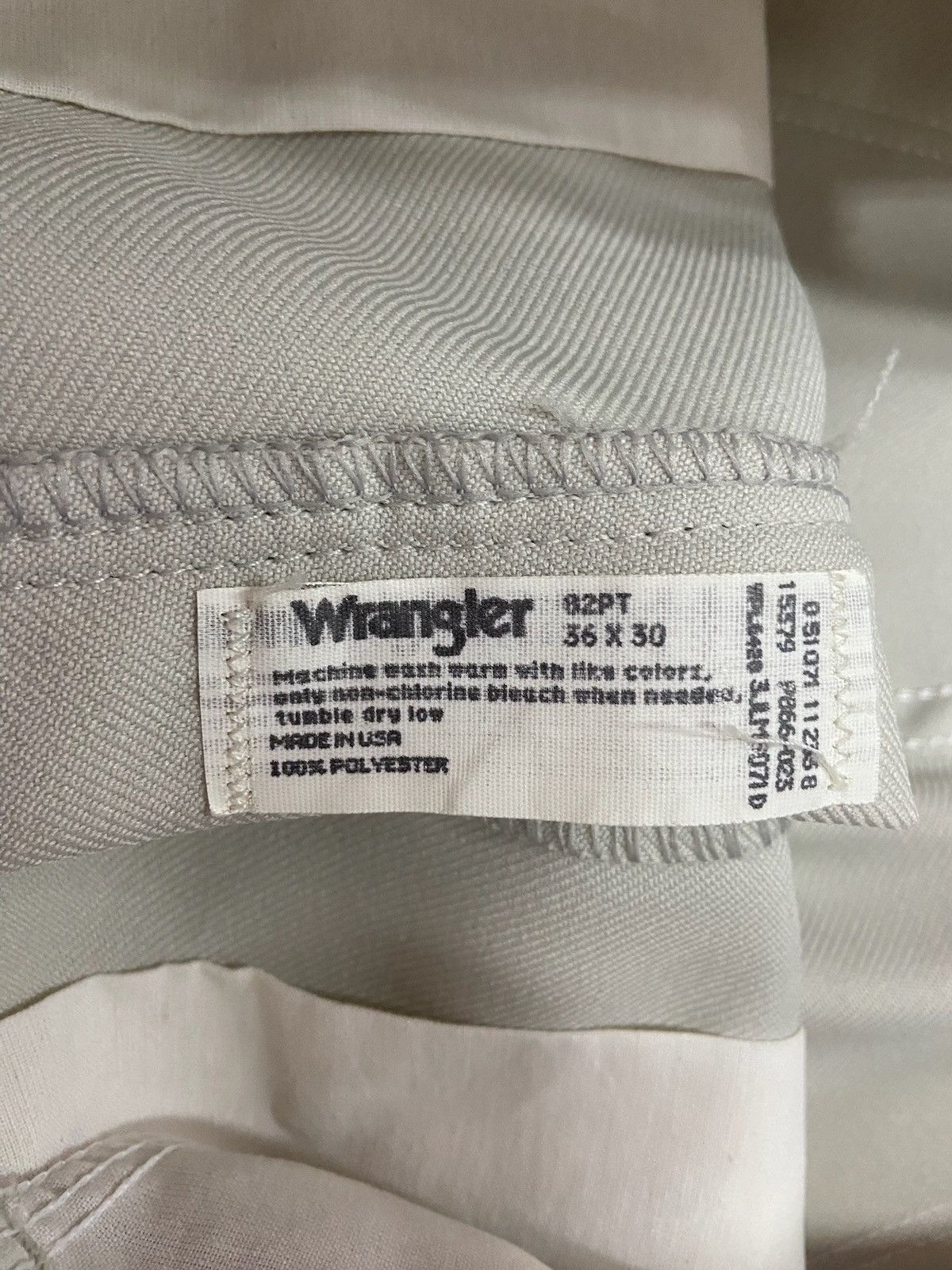 Wrangler Nylon Blend Water-Resistant Pants Size US 36 / EU 52 - 3 Thumbnail