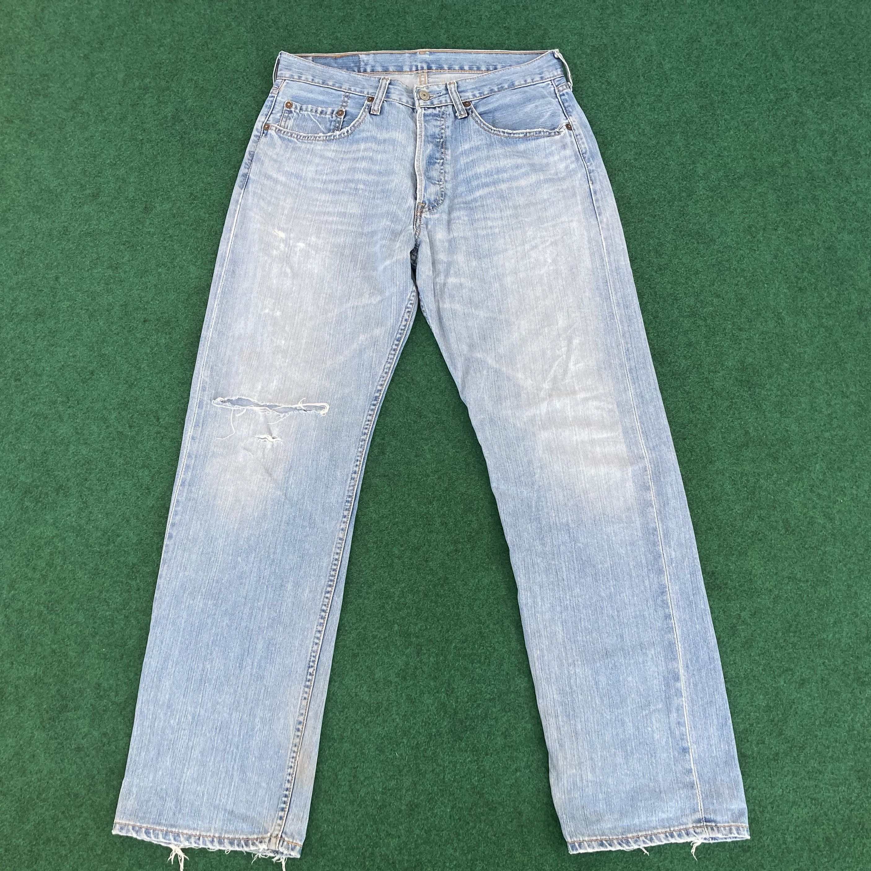 Levi's × Vintage Vtg Levis 501 Distressed Ripped Jeans Sz 32 Grunge Jeans Size US 32 / EU 48 - 1 Thumbnail