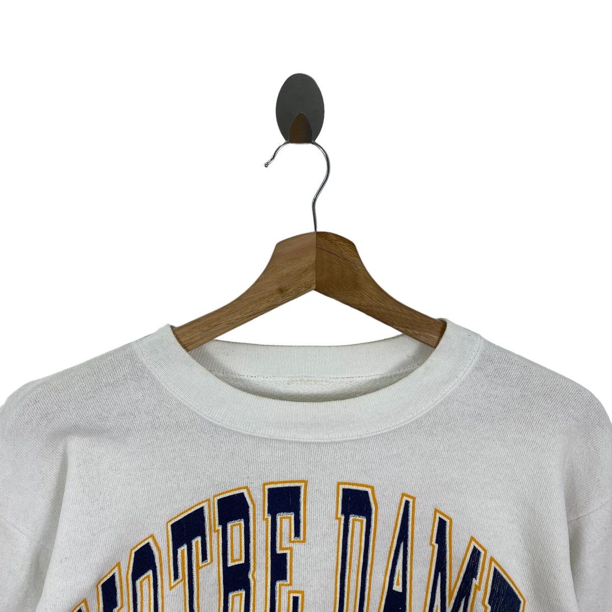 Vintage UNIVERSITY Of NOTRE DAME Logo Print White Sweatshirt Size US S / EU 44-46 / 1 - 2 Thumbnail