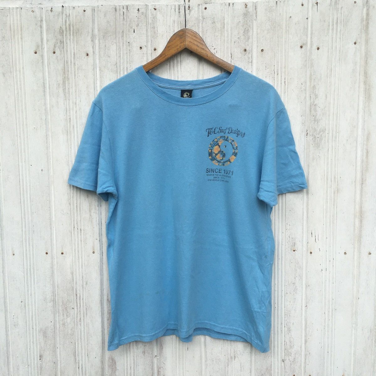 Vintage Vintage T&C Surf Hawaii Surfboard Tshirt Size US M / EU 48-50 / 2 - 5 Thumbnail