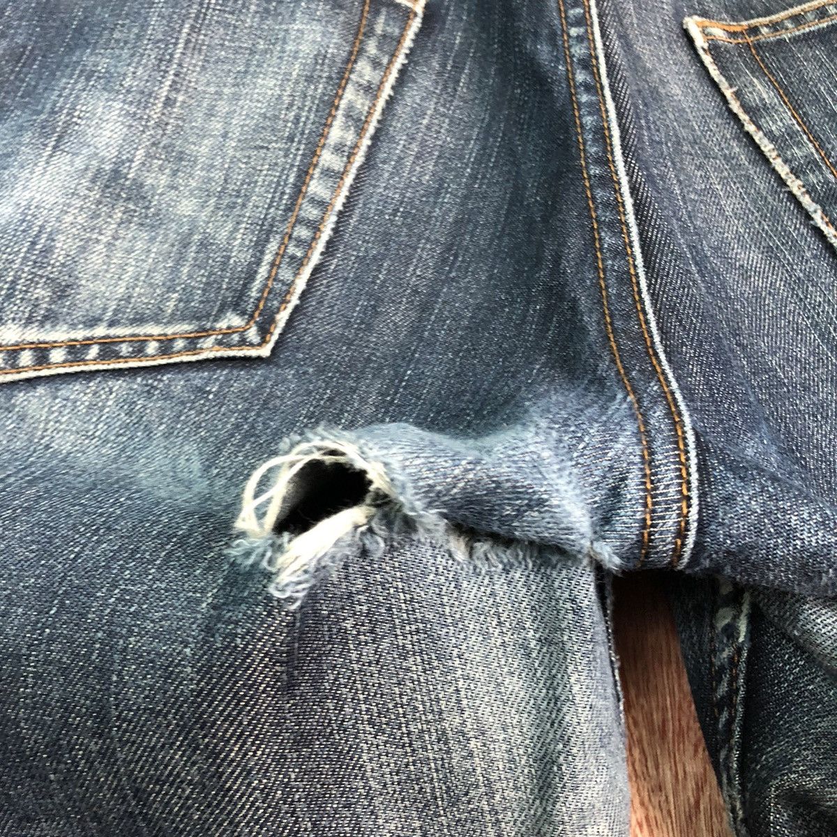 Japanese Brand DLL Uniqlo Dark Blue distressed Denim Jeans Pants #c247 Size US 33 - 8 Thumbnail
