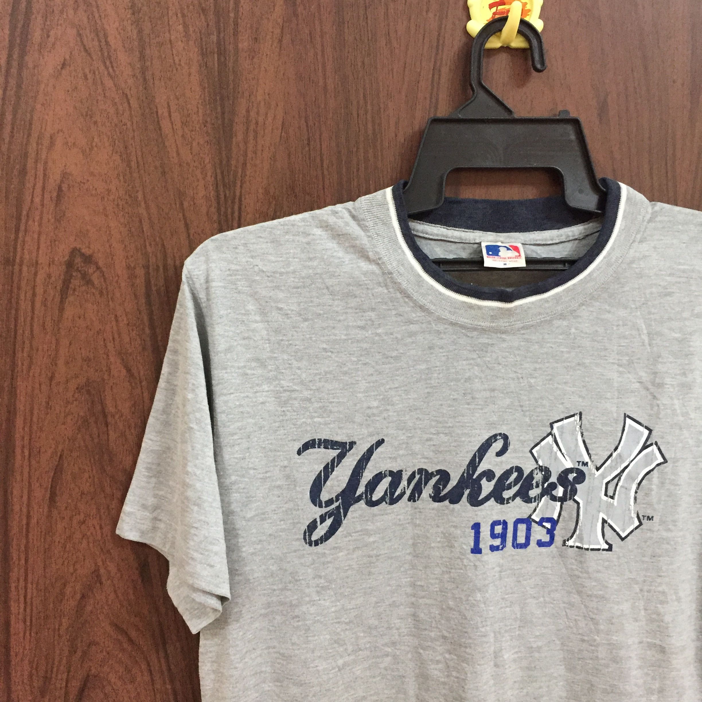 MLB Vintage NEW YORK yankees t shirt MLB size M Size US M / EU 48-50 / 2 - 5 Thumbnail