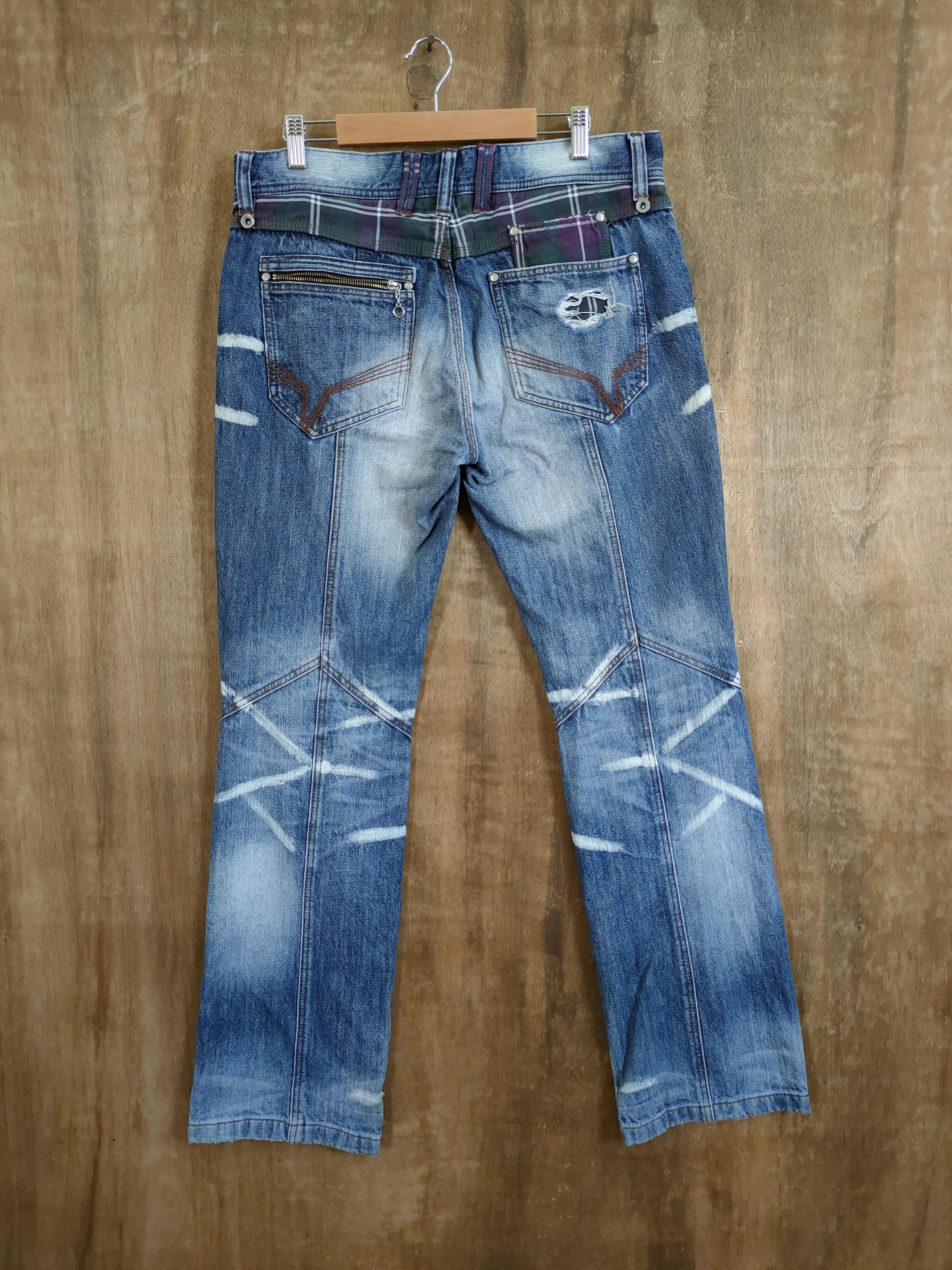 HIDEAWAYS Hideaways nicole distressed denim jeans pants #46-743 Size US 34 / EU 50 - 1 Thumbnail