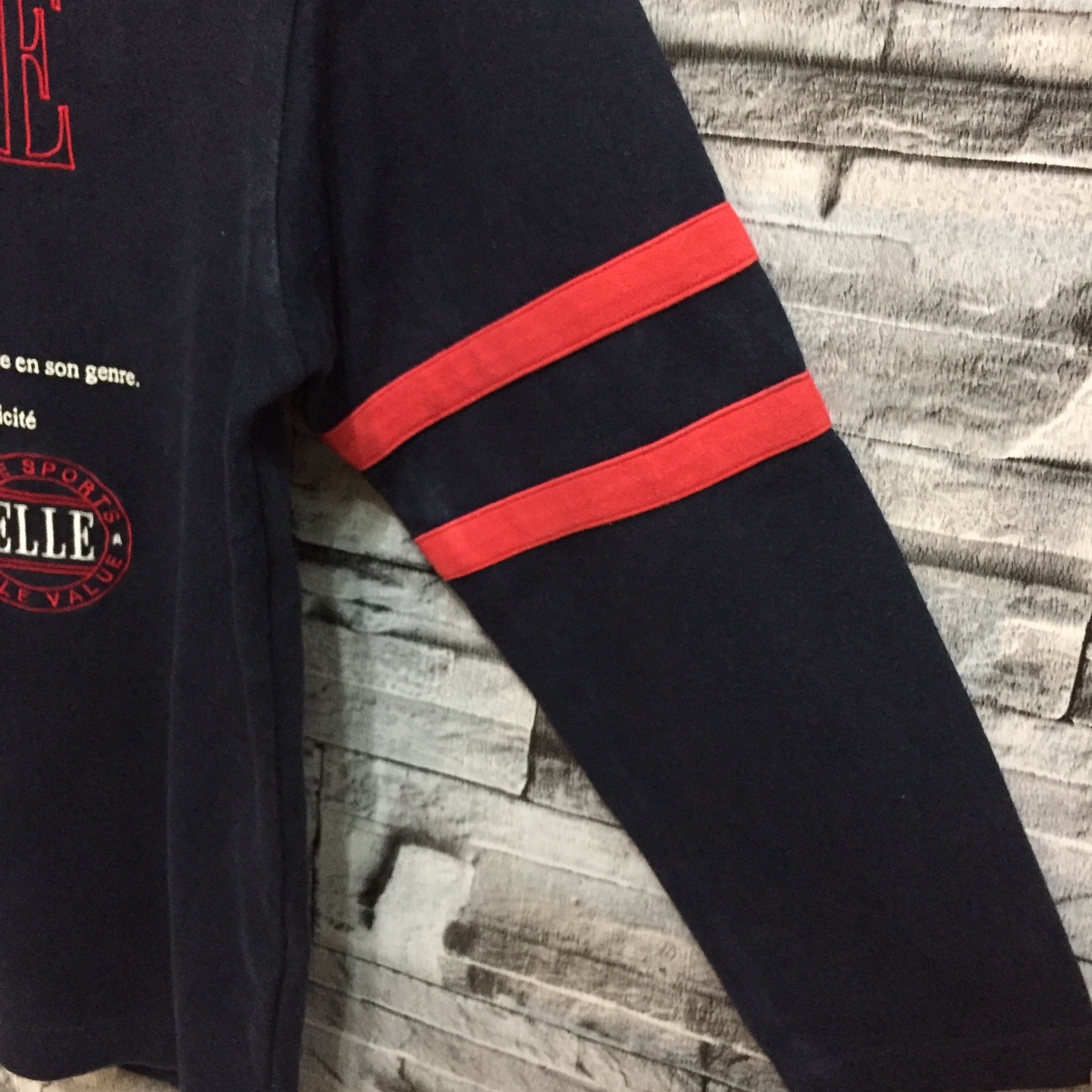 Japanese Brand Vintage Elle sweatshirt spellout embroidered size 38 fit M Size US M / EU 48-50 / 2 - 6 Thumbnail