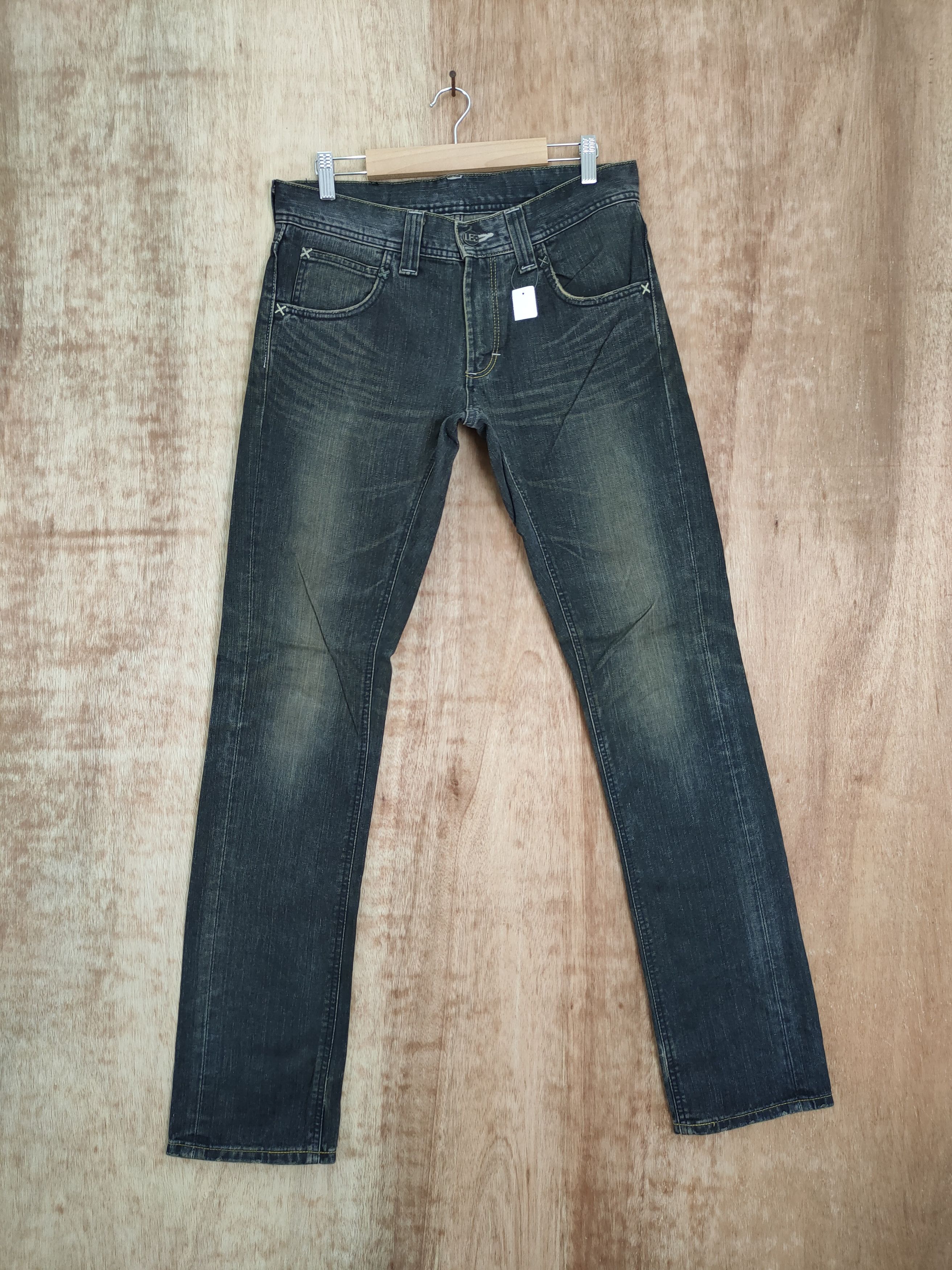 image of Distressed Denim x Lee Riders Denim Black Vintage Streetwear Jeans 717, Men's (Size 32)