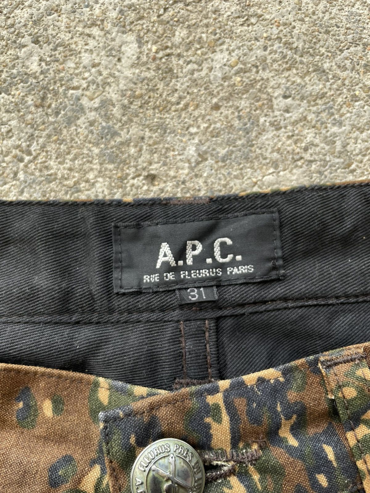 A.P.C. A.P.C. Camo design pants Size US 28 / EU 44 - 6 Thumbnail