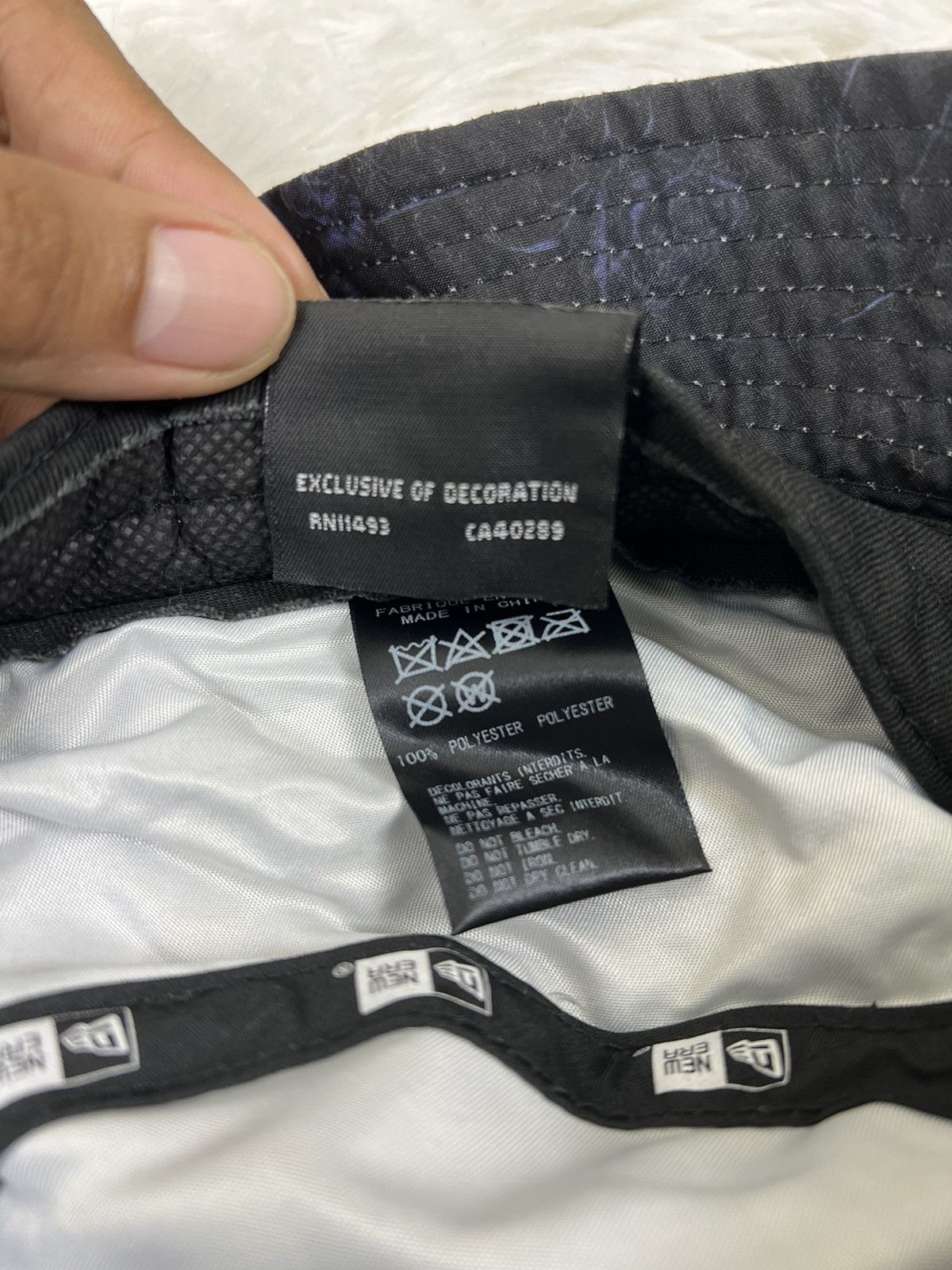 New Era × Yohji Yamamoto New Era X Yohji Yamamoto SS 21 Yuuka Asakura Bucket Hat Size ONE SIZE - 8 Thumbnail