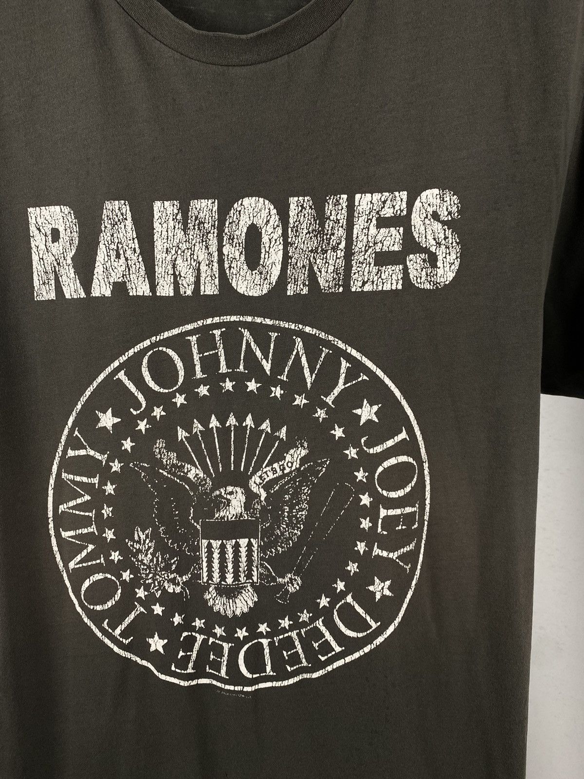 Band Tees Ramones band tee T-shirts big logo rock tee size XL Size US XL / EU 56 / 4 - 3 Thumbnail